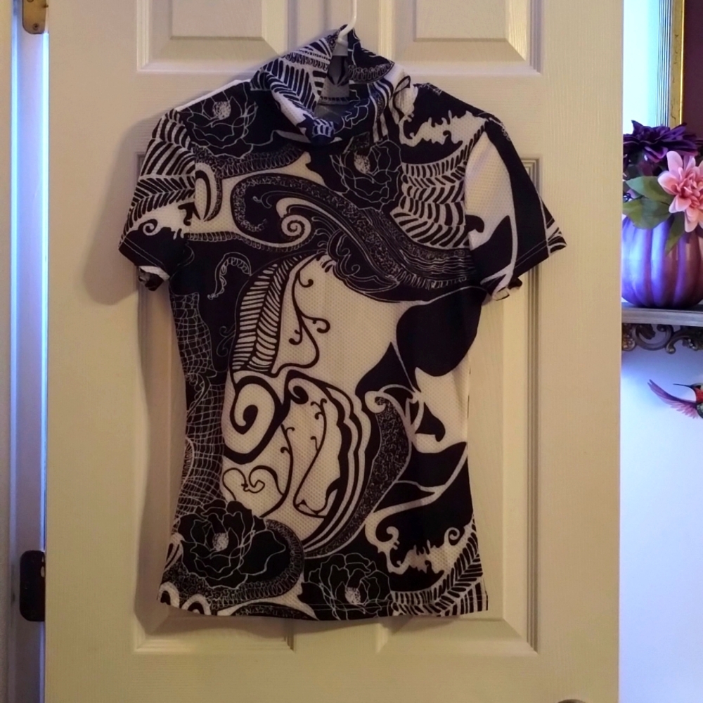 NWOT Tribal Print Mock Turtleneck Blouse